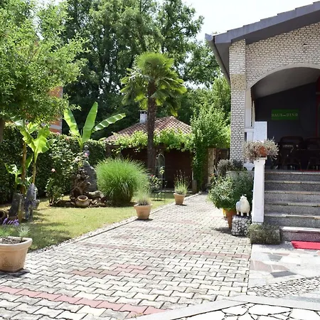 Dino Apartman *